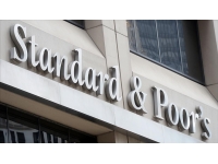 S&P, Fransa’nın kredi notunu düşürdü