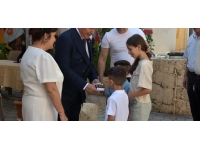 Başbakan Üstel, UBP’de halkla bayramlaştı