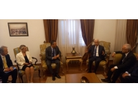 CHP Genel Başkanı Özel 3’üncü Cumhurbaşkanı Eroğlu’nu ziyaret etti