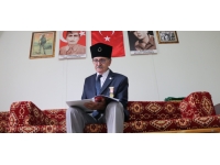 Kıbrıs Barış Harekatı’nın 50. yılı…Şehit oğlu Kıbrıs gazisi Erdoğmuş, şarapnel parçalarını yarım asırdır dizinde taşıyor