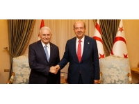 Cumhurbaşkanı Tatar, eski başbakan ve TDT Aksakallılar Heyeti Başkanı Binali Yıldırım’ı kabul etti