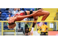 Gözler Buse’de…. İlk atlayışında 1,83’ü başarıyla geçti