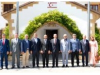 Cumhurbaşkanı Tatar, MÜSİAD Gebze Şube Başkanı ve yönetim kurulu üyelerini kabul etti