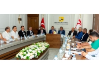 Başbakan Üstel,  Kıbrıs Türk Ticaret Odası’nı ziyaret etti: ‘Ekonomik büyüme ve gelişim için siyasi istikrar şarttır’