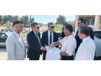 Başbakan Üstel, yapımı devam eden Alsancak-Lapta-Karşıyaka ana yolunda incelemelerde bulundu