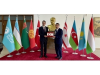 Dışişleri Bakanı Ertuğruloğlu, Türkiye’nin Lefkoşa Büyükelçisi Serim ile görüştü
