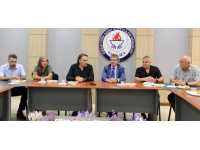 Üstel: Sorunların çözümü istikrarda