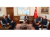 Başbakan Üstel, TC Milli Savunma Bakanı Yaşar Güler ile bir araya geldi