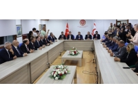 Üstel:Bizim önceliğimiz halkımızın rahatlığıdır, refahıdır. Bu kadar sorun varken seçimi düşünmüyoruz ama seçimden de korkmuyoruz