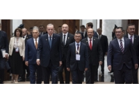Erdoğan, Cumhurbaşkanı Tatar’ı Suşa’dan sonra Bişkek’te görmekten mutluluk duyduğunu söyledi