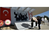 KKTC 41 yaşında…Kurucu Cumhurbaşkanı Denktaş’ın Anıt Mezarında tören düzenlendi