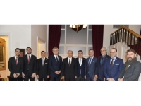 Cumhurbaşkanı Tatar, TC Varşova Büyükelçisi Rauf Alp Denktaş’ın ev sahipliğinde düzenlenen resepsiyona katıldı