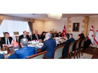 Cumhurbaşkanı Tatar’ın TC Dışişleri Bakanı Fidan’ı kabulünün ardından heyetler arası toplantıya geçildi