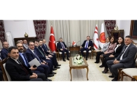 Meclis Başkanı Öztürkler Trabzon’dan gelen heyeti kabul etti
