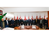 Cumhurbaşkanı Tatar, TMT Mücahitler Derneği’ni ziyaret etti:“Kıbrıs’ta bir antlaşma olacaksa toplum değil devlet düzeyinde olacak”