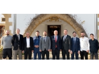 Cumhurbaşkanı Tatar, Türkiye Geleneksel Türk Okçuluk Federasyonu heyetini kabul etti