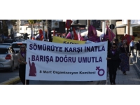 8 Mart Organizasyon Komitesi, “Sömürüye Karşı İnatla, Barışa Doğru Umutla” eylemi düzenledi