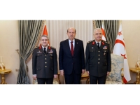 Cumhurbaşkanı Tatar, Kara Kuvvetleri Komutanı Orgeneral Selçuk Bayraktaroğlu ile görüştü