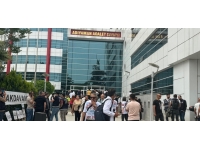 İsias’ın yıkılmasında kusuru bulunan kamu görevlilerinin davasında enkazda vefat edenlerin ailelerine söz verilmeye başlandı