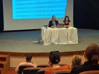 A Level sonuçlarına sahip öğrencilerin velilerine bilgilendirme toplantısı düzenlendi