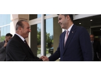 Ataoğlu, Murat Kurum ile görüştü…Kurum:Görüşmede, Kıbrıs’ta atık dönüşümü, çöp kamyonları, depozito iade makineleri ve atık su arıtma tesisi başta olmak üzere ortak projeleri değerlendirdik