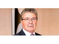 Başbakan Üstel: “Kişilik haklarına saldırı, düşünce ya da medya özgürlüğü değildir”