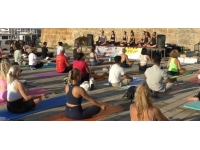 ‘Dünya Yoga Günü’ kapsamında Girne’de etkinlik gerçekleştirildi