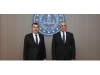 Bakan Çavuşoğlu mevkidaşı Tekin ile bir araya geldi