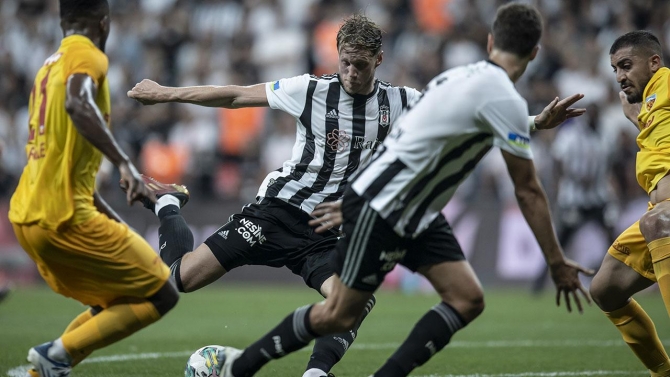 Beşiktaş 3 puanı 90+6'da aldı