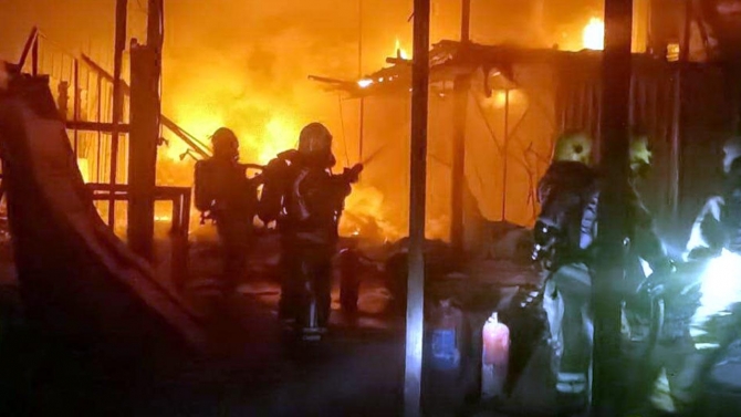 Avcılar'da fabrika yangını