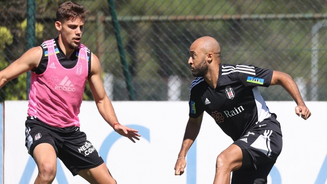 Beşiktaş'ta Tayfur Bingöl ile Nathan Redmond ilk kez takımla çalıştı