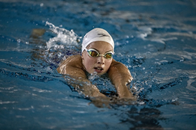 Alman sporcular Dünya Yüzme Şampiyonası'na Erzurum'da hazırlanıyor