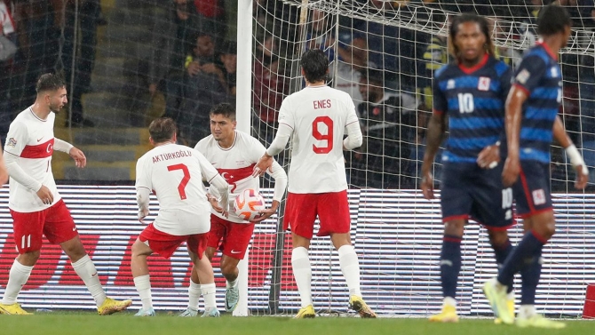 Milliler liderliği garantiledi