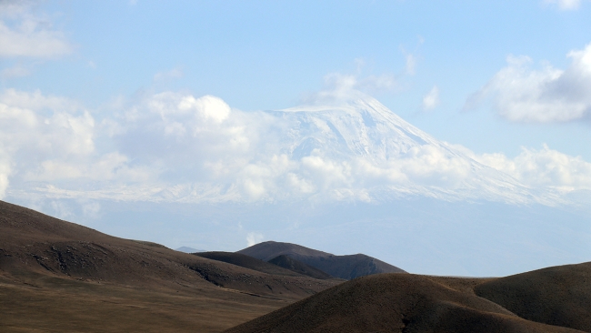 "Türkiye'nin çatısı" karla kaplandı