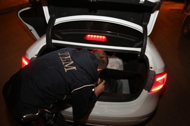 81 ilde Huzurlu Sokaklar ve Terör Suçları Uygulaması: Aranan 769 kişi yakalandı