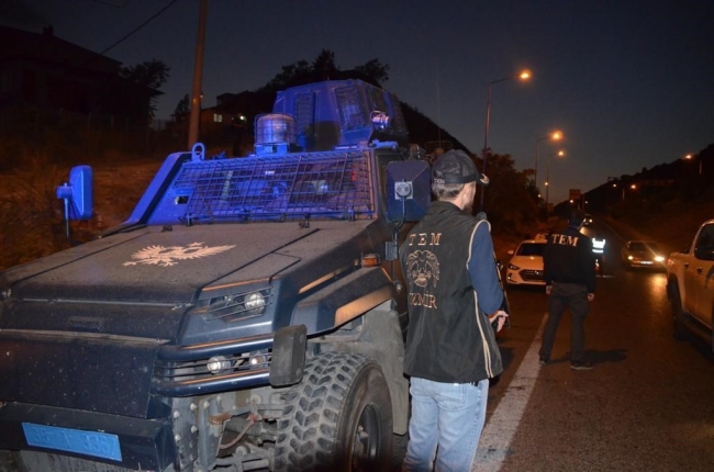 81 ilde Huzurlu Sokaklar ve Terör Suçları Uygulaması: Aranan 769 kişi yakalandı