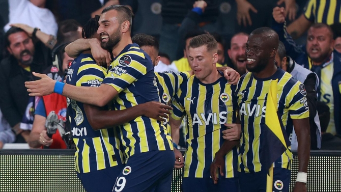 Fenerbahçe'de golcüler iş başında