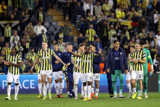 Fenerbahçe Avrupa'da Ligi'nde yenilmezlik serisi sürdü