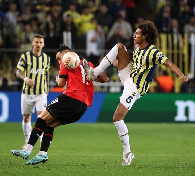 Fenerbahçe Avrupa'da Ligi'nde yenilmezlik serisi sürdü