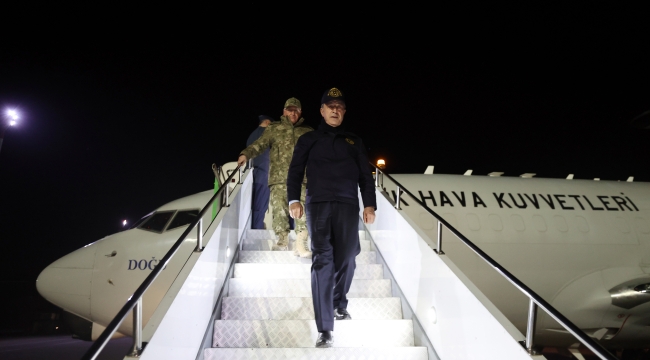 Bakan Akar'dan Yunanistan'a tepki: Yanlış hesap Ankara'dan döner