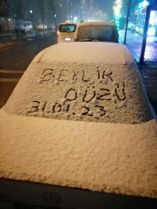 İstanbul'da kar etkisini sürdürüyor