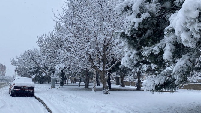 Meteoroloji'den 4 il için kuvvetli kar ve rüzgar uyarısı