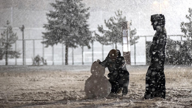 Başkentte kar etkili oluyor