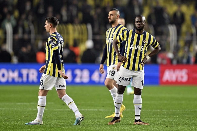 Beşiktaş Kadıköy'de 4 golle kazandı