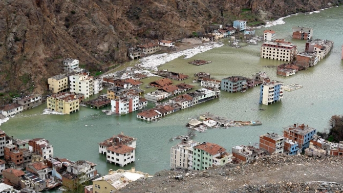 Suya gömülen ilçeye son bakış