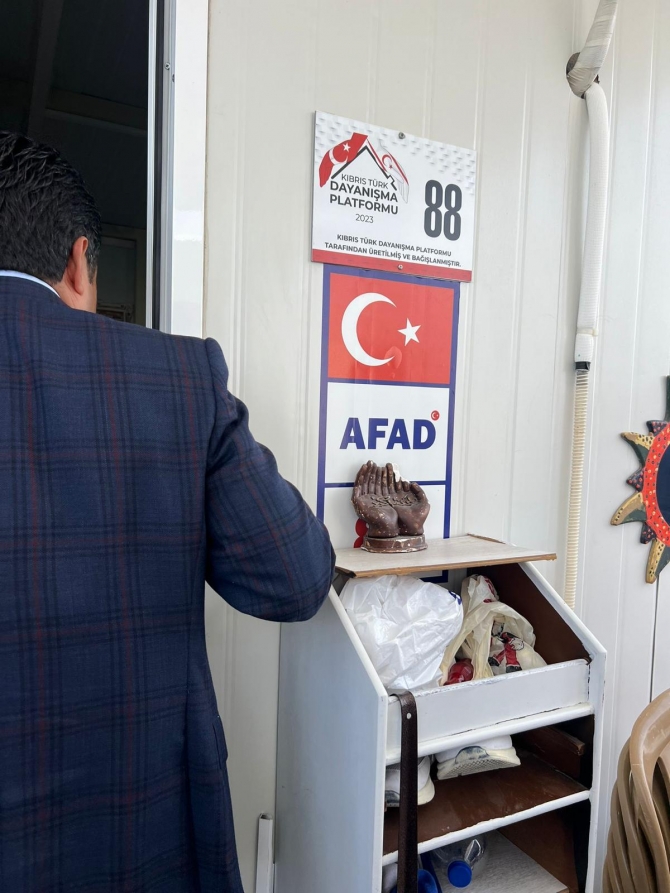 İskenderun’daki depremzedeler Dayanışma Platformu’nun inşa ettirdiği evlerine taşındı