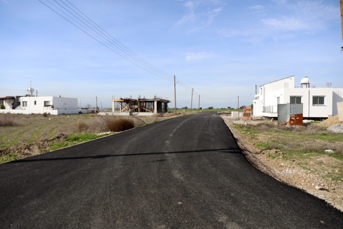 Başbakan Üstel, Meriç ve Balıkesir köylerini ziyaret etti, kırsal kesim arsası ve altyapı çalışmalarını yerinde inceledi