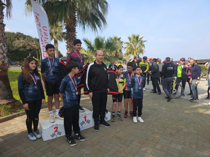 Bisiklet ve Yürüyüş Yolu düzenlenen törenle hizmete açıldı