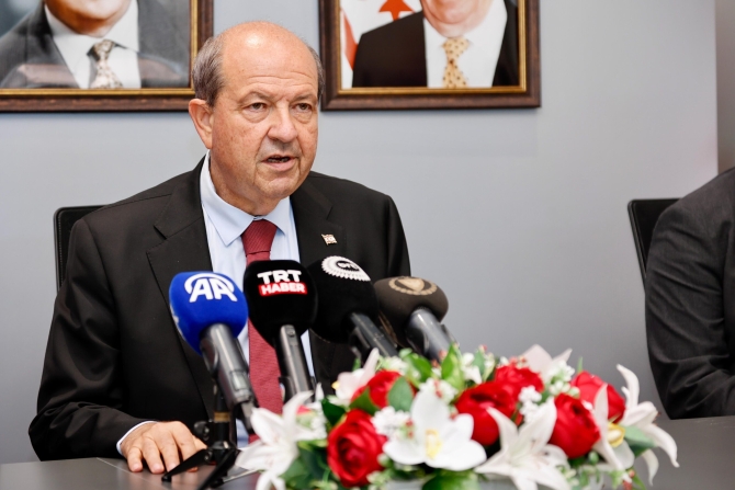 Cumhurbaşkanı Tatar, TDT Zirvesi için gittiği Azerbaycan’dan ülkeye döndü:”Zirveye katılmaktan mutluluk duyuyorum, KKTC’yi temsil etmenin onurunu yaşıyorum”