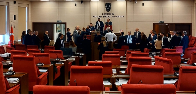 Meclis Genel Kurulu’nda tartışma yaşanıyor